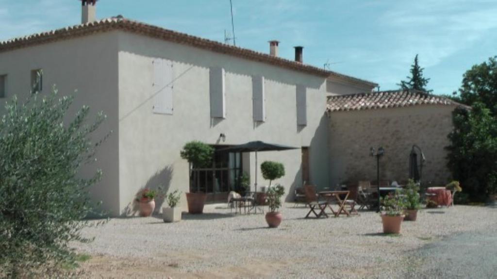 Puyvert Maison D'Hotes Bastide St Victor A 2,5 Kilometres De Lourmarin מראה חיצוני תמונה